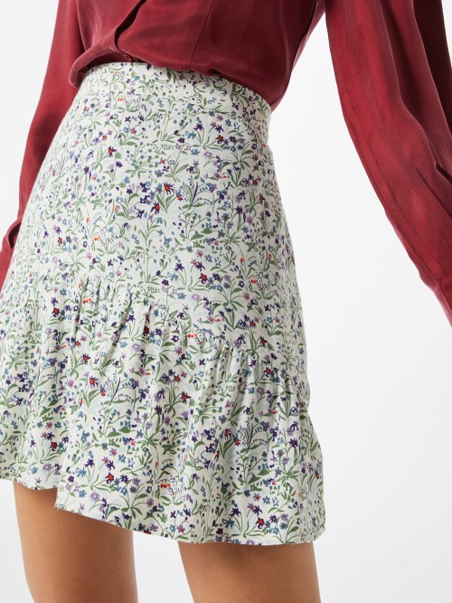 ditsy mini skirt