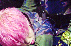 :  1-6/∞ gifs of jonglo 