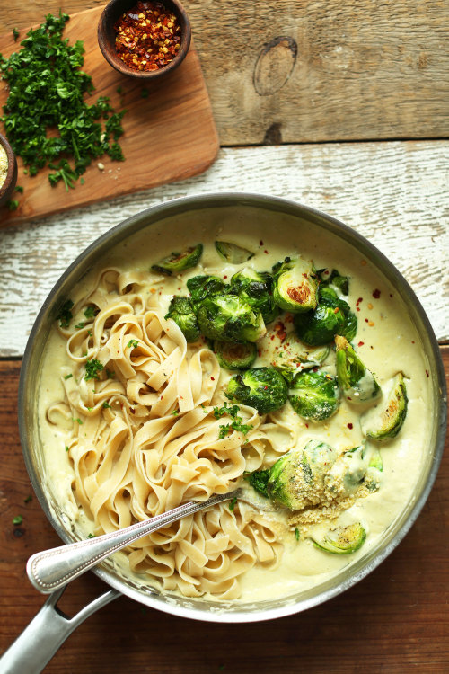 veggiecomfort:Garlic & White Wine Pasta with Brussels Sprouts