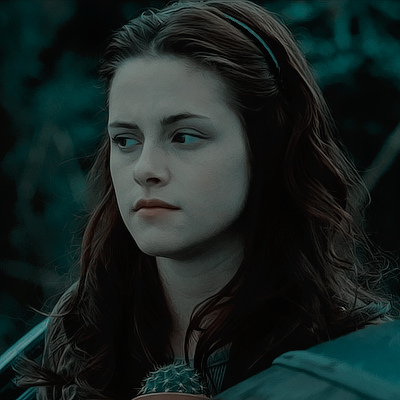 ISABELLA SWAN ICONS &amp; HEADERS ━ TWILIGHT (2008) ‘’ I&rsquo;d never given muc