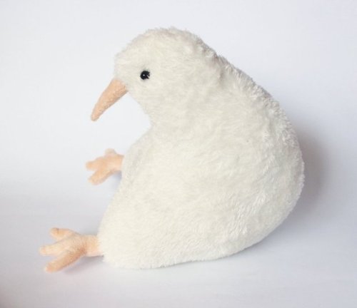 littlealienproducts:Albino Kiwi Plushie byNaBakir