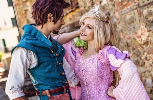 Thanks to @andreaserafini_photographer ** @gullyzampa as Flynn #rapunzelcosplay #rapunzel #flynnride