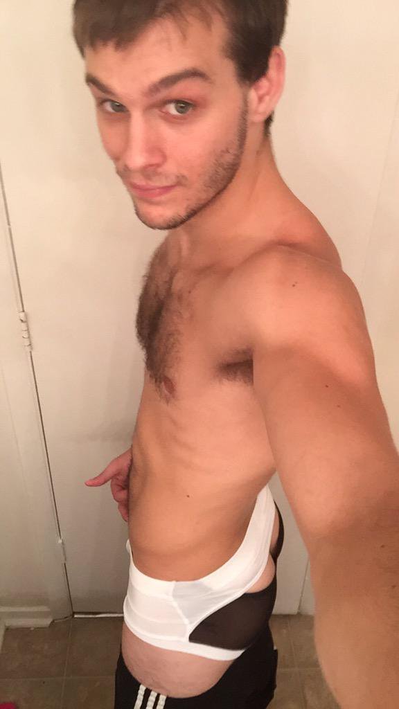 biblogdude:  I bet he is a lot of fun to get drunk and fuck with