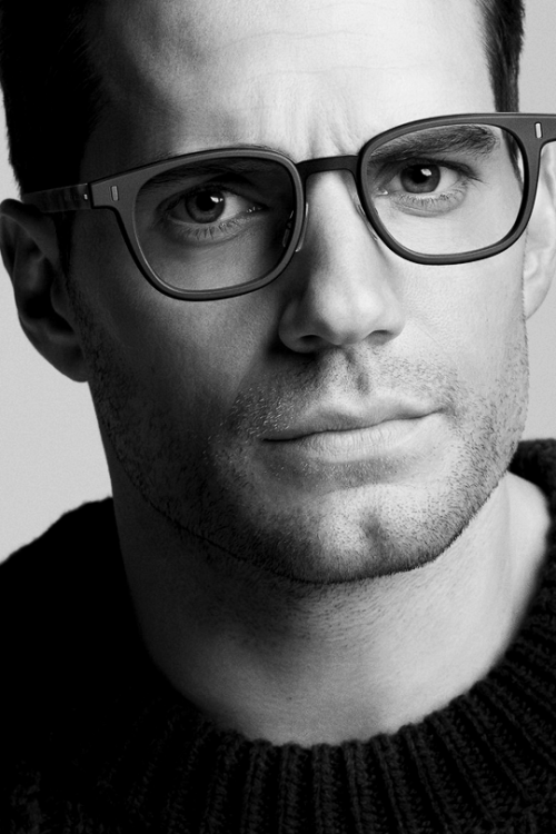 newtscamand-r:  Henry Cavill photographed by Paul Wetherell for Hugo Boss Eyewear 2018 Campaign.