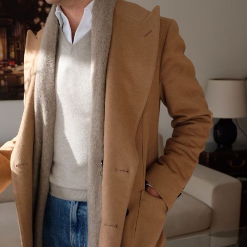 A more casual version of a recent look, this time sporting different under layers @suitsupply camel 