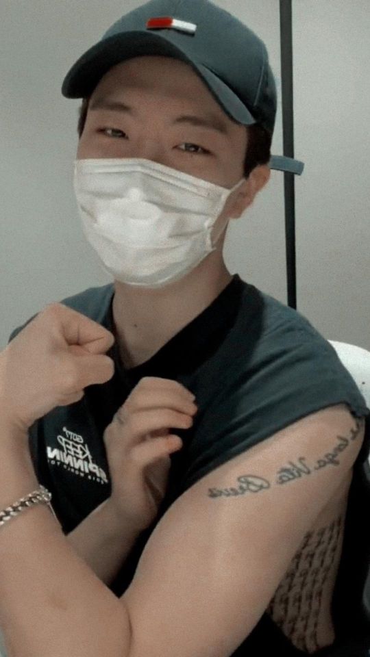 ; Choi Youngjae ; Got7 - Simple Lockscreens.