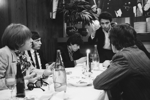 colecciones:The Rolling Stones, 1965. Photo adult photos