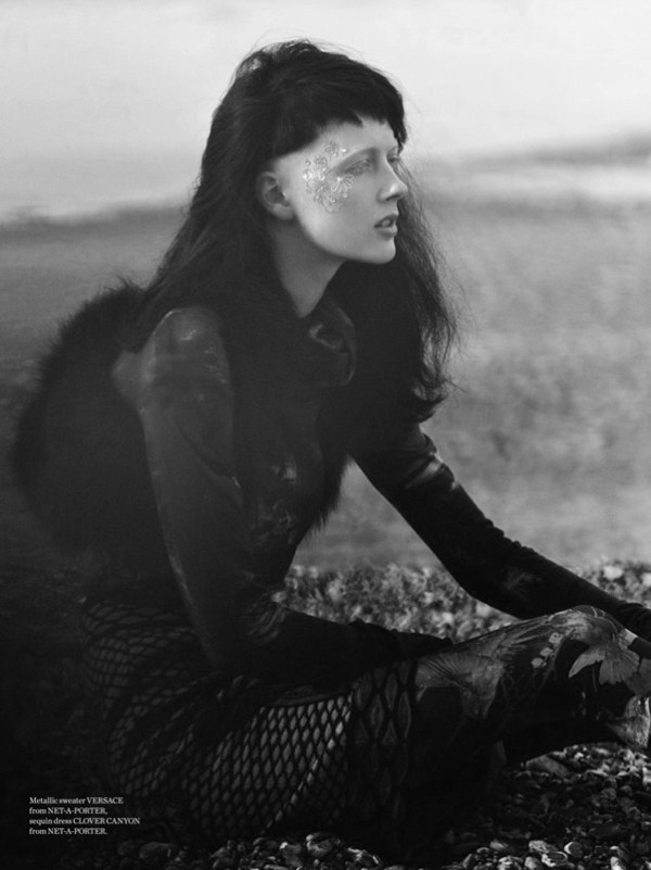inspirationgallery:  A Wind That Carries Us. Sadie Pinn by Emma Tempest. Metal Magazine