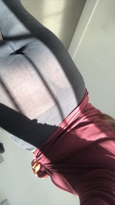 brujeriababe:  I didn’t realize how see through my shit is lol this is what I get for dressing before the sun came up   Nice and warm out in the FiDi too 👀👀👀 wish I coulda seen you today 