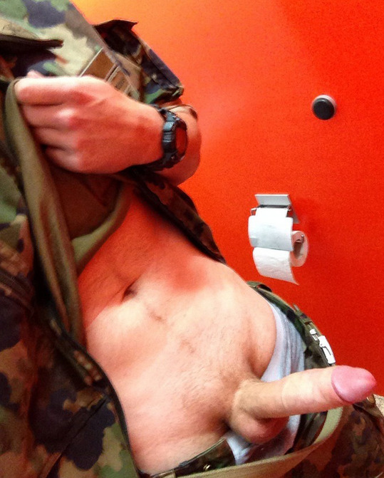 thehornyguys:  Hot guy Follow me for hot pics of straight guys