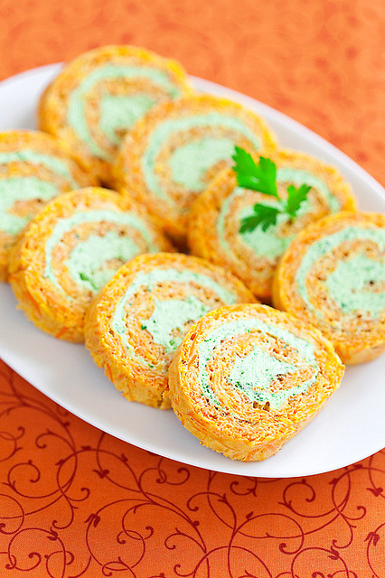 crackerhell:fyeahnomnoms:Carrot and cream cheese roll by laperla2009 on Flickr.white people why do y