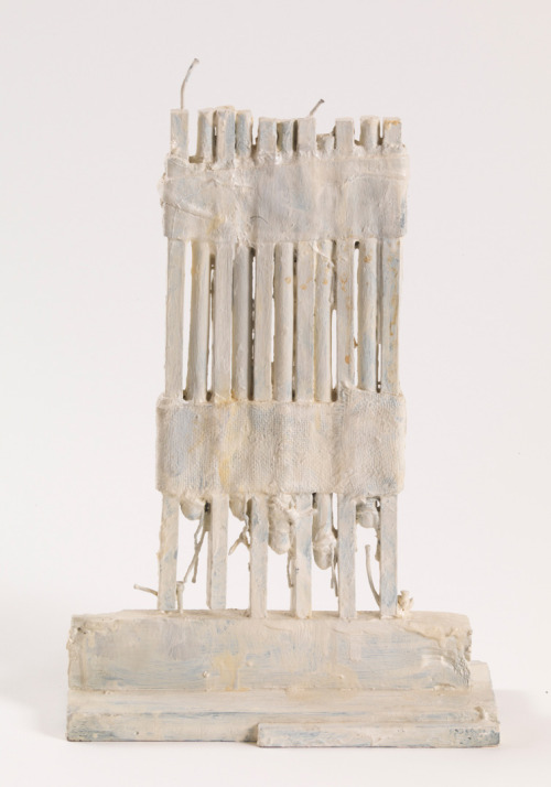  Cy Twombly, “Untitled,” Conceived in 1953 and cast in 1989,Bronze, painted with white oil-based pai