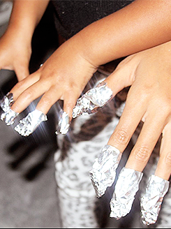 prettynailswag:  thequeenbey: Bey and Blue get mani-pedis.  THE CUTEST 