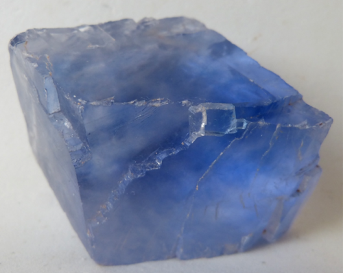 rockon-ro:BLUE HALITE from the Devonian Prairie Evaporite Formation in Saskatchewan, Canada.