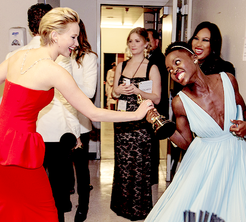 thelastpatronus:  Lupita Nyong’o and Jennifer Lawrence - 86th Annual Academy Awards backstage