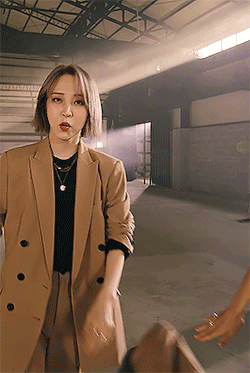 0cae7e1fbc2a24f81ce6f4d4da6f183eb1c975cd.gifv