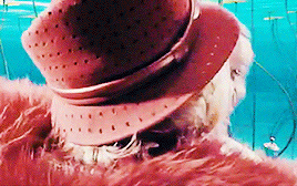 bybyeblackbird:  Johnny Depp’s cameo appearances (9/a shitload?)The Imaginarium