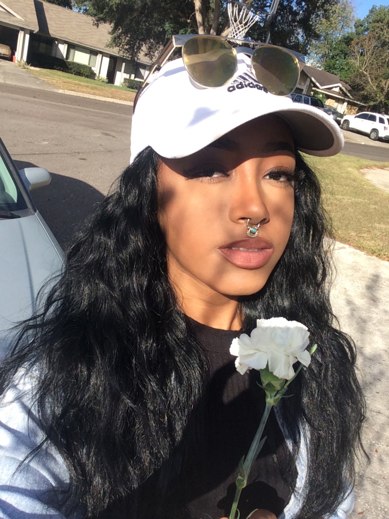 ladytatyana:  mvlcolmsexx:  ladytatyana:  Cars and plants are my thing  IG:MVLCOLMSEXX