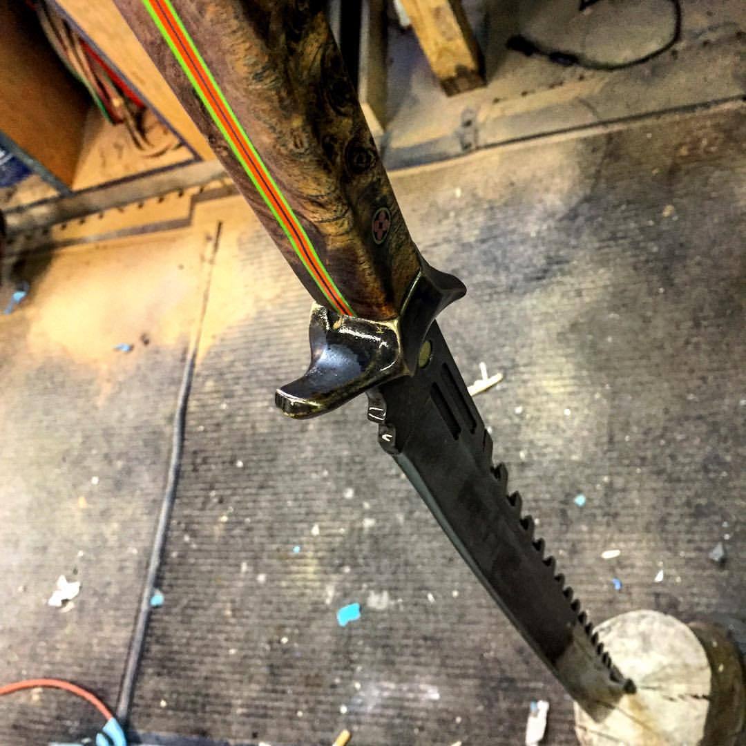 biltsharp:  All finished up, now to test it out. Stay tuned #happyhaloween #swords