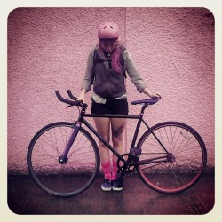 sparklesandscars:  Found a sweet pink wall. #megabat #pink #bikes #cycling #singlespeed #eastvan