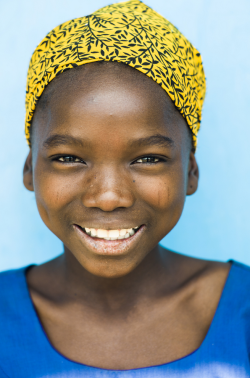 africanstories:  A girl in Chad, Africa Photo