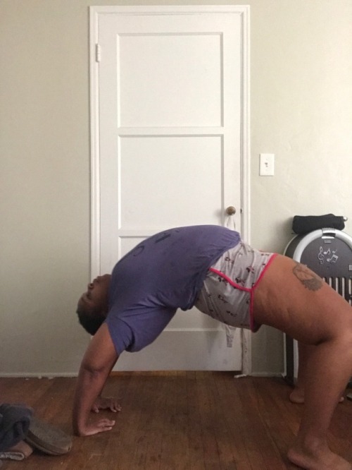 XXX accarahara:  Figuring out flexibility starting photo