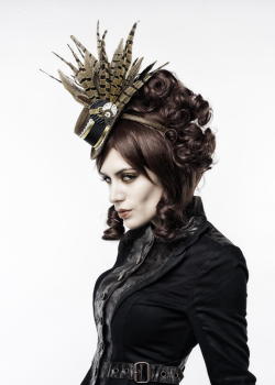 arsenicinshell:  Vasara Steampunk by PJ Thorn