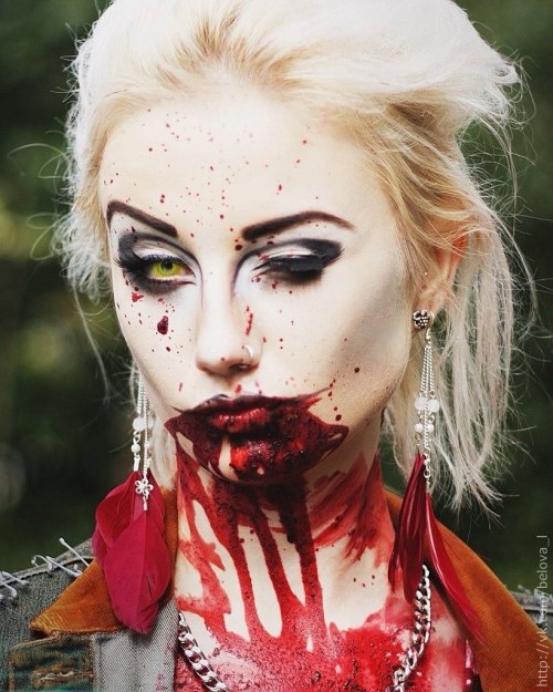 doll-trainer-29:  vebston:  http://vebston.tumblr.com/  gre8t eye mua ^^A++
