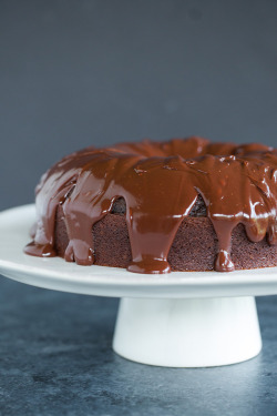 foodffs: GRAMMY CAKE Follow for recipes Get