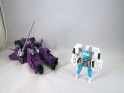 decepticonsensual:  itswalky:  when a toy falls over while you’re trying to take a picture  “Cyclonus has fallen!  I, Tailgate, am now the leader of… wait.”