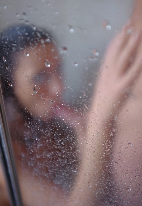 leboudoirerochic: #DirectionLaDouche - #MiseEnBouche  #BainsDouchesErochic