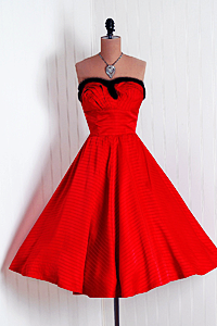 toothcomb:vintagegal:1950s Prom and Party Dresses: Red theme 