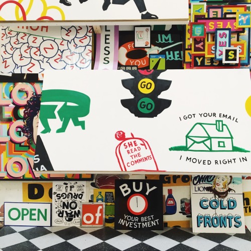 Stephen Powers’s interest in hand-painted signs grew out of his early work as a graffiti artist (und