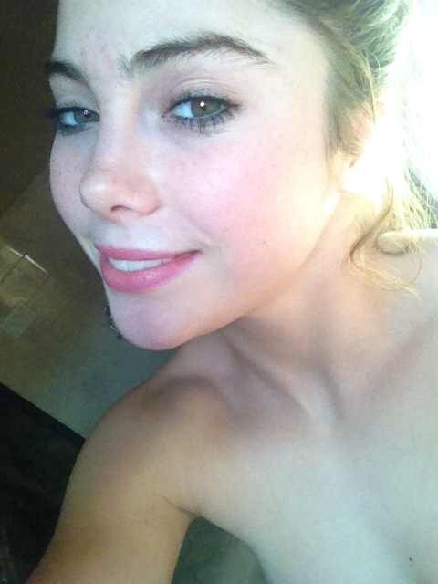 It's An Archive...Of Celebrity Babes NSFW 18+