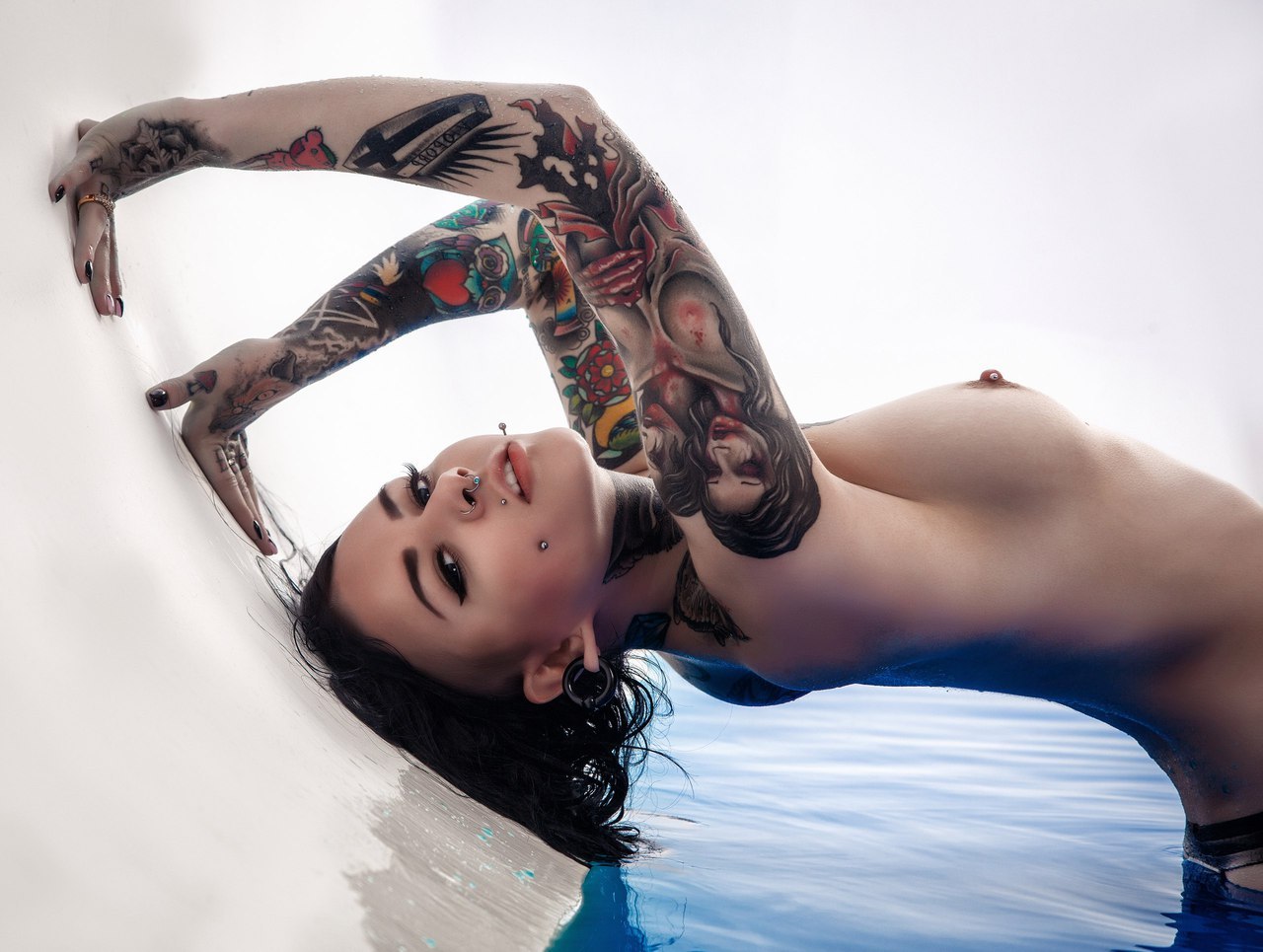 tattedbeautues:  Annabatman Suicide