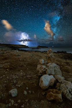 nordvarg:  Lightning & Milky Way \ Luka