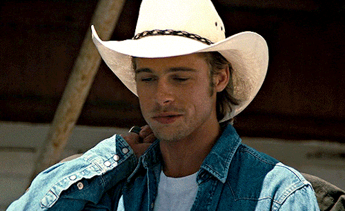 cody-fern:Brad Pitt in Thelma & Louise (1991)