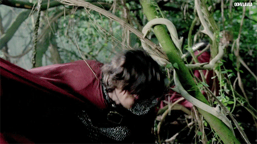 oohvlavla:I whip my hair back and forth, I whip my hair back and forth.gwaine pls.