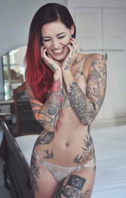 Tattoed Girls Are Sexy.