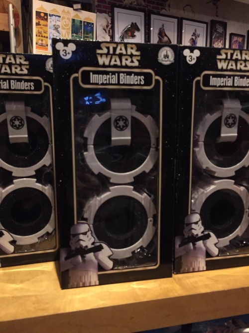 deputychairman:reserve:zeco5000:@ohtze Stumbled upon these beauties at Disney World Originally poste