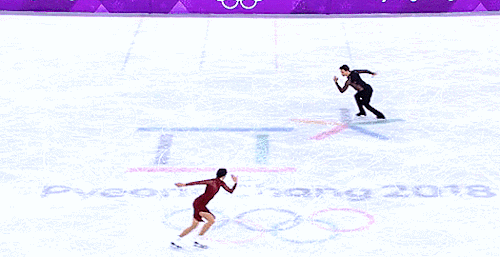 amusementforme:Tessa Virtue and Scott Moir perform their free skate and become the most decorated Ol