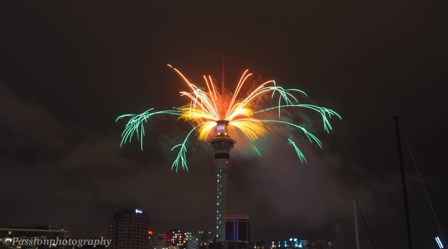 etherealvistas:  ********************* NYE 2015 Around the World Part 1 *******************