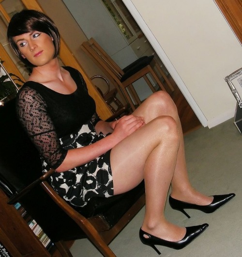 http://prettycd.tumblr.com/post/74330448684