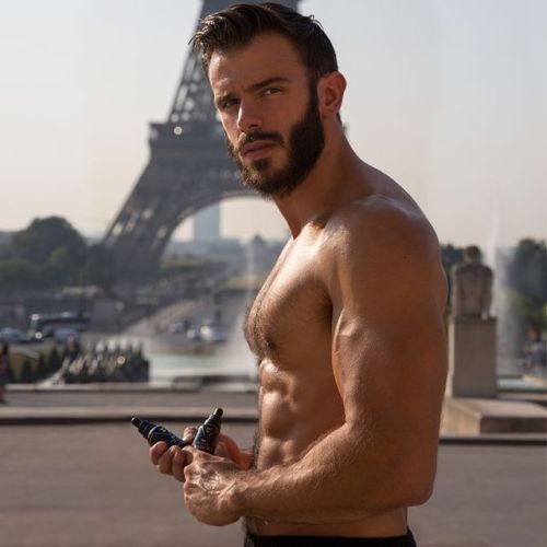 Men i Like and Think are Hot