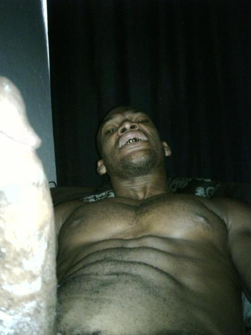 darksexychocolate08:  exposingniggas13:  I dont know if its the grill, the muscles, or the dick bt i would sooooooo let the man impregnate me!!!!!!!! send all submissions to: EXPOSINNIGGAS@YAHOO.COM  SUBMIT YOUR SUBMISSIONS  ▪jaseanthony@ymail.com