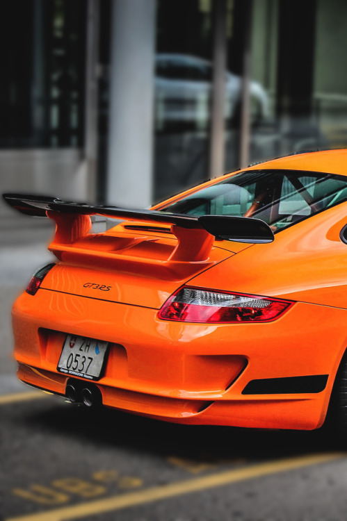 themanliness:  GT3 RS | Source | MVMT | Facebook 