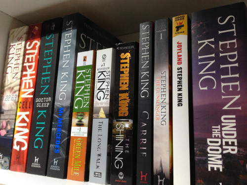 thebooker:Some of the many shelves in my mini library
