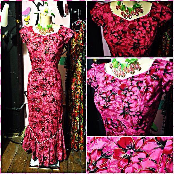 koshermuff:  I love how Greyhound Vintage uses my cherry necklaces for the displays!