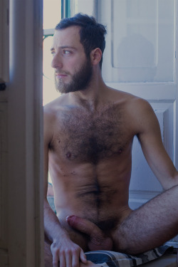 beardsboysbutts:  |Beards|Boys|Butts|What more could you need?