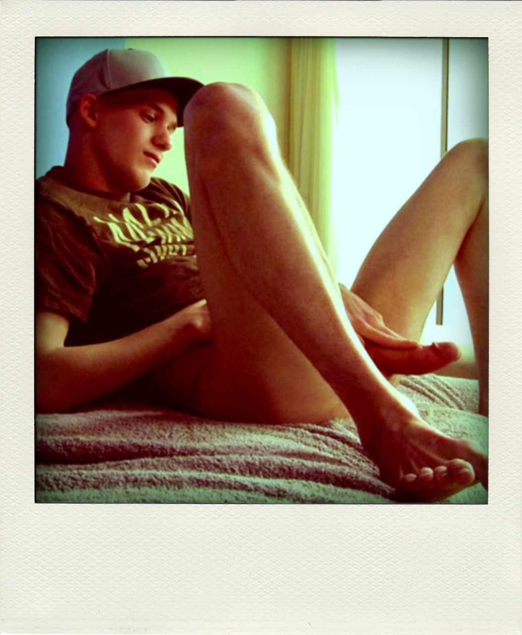 crush-for-guys:  ksufraternitybrother:  KSU-Frat Guy:  Over 53,000 followers and